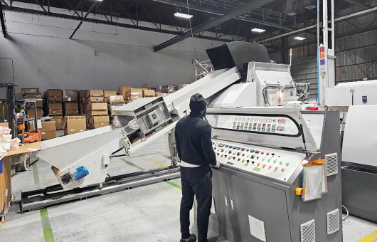shredder plastic recycling machine in the USA